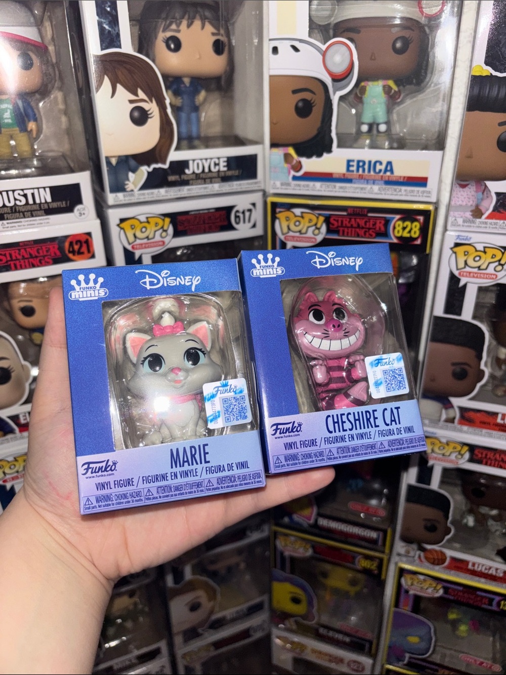 Funko Disney Minis-pick one - Picture 2 of 3
